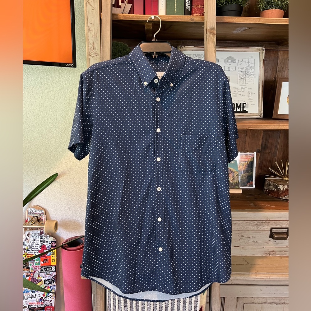 Mizzen+Main men’s leeward performance short sleeve top size medium trim fit
